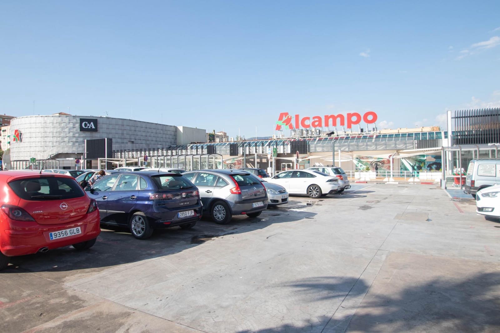 1 bedroom Flat for sale in Granada city with garage - € 125,000 (Ref: 9723789)