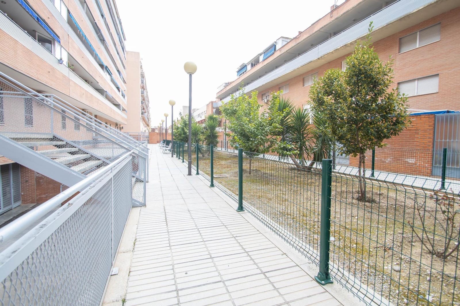 1 bedroom Flat for sale in Granada city with garage - € 125,000 (Ref: 9723789)