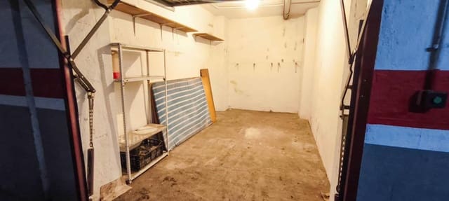 Garage in vendita in Angustias - Chana - Encina, Granada città - 19.000 € (Rif: 9723790)