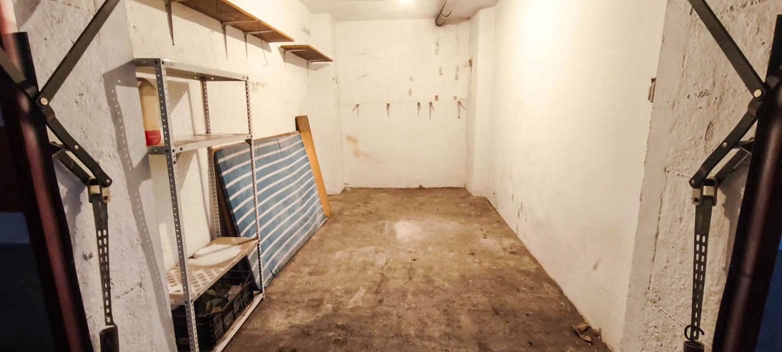 Garage for sale in Granada city - € 19,000 (Ref: 9723790)