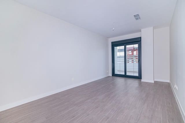 4 chambre Appartement à vendre à Camino de Ronda - Rosaleda, Grenade ville avec piscine garage - 390 000 € (Ref: 9723792)