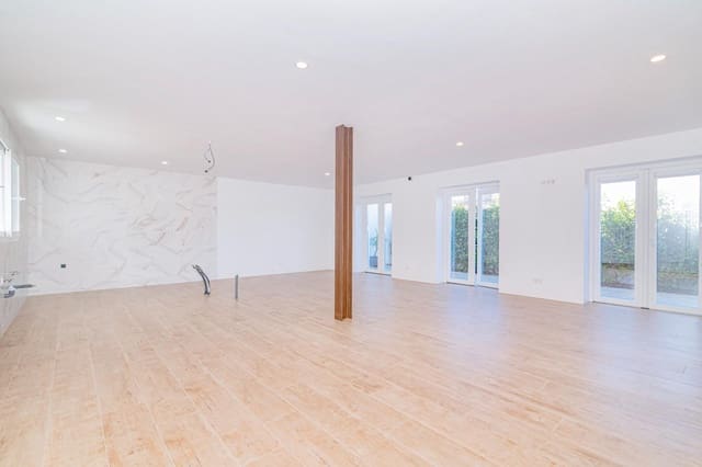 3 slaapkamer Villa te koop in Cájar met zwembad garage - € 399.000 (Ref: 9723794)