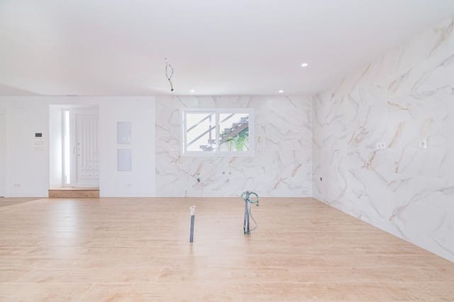 3 slaapkamer Villa te koop in Cájar met zwembad garage - € 399.000 (Ref: 9723794)