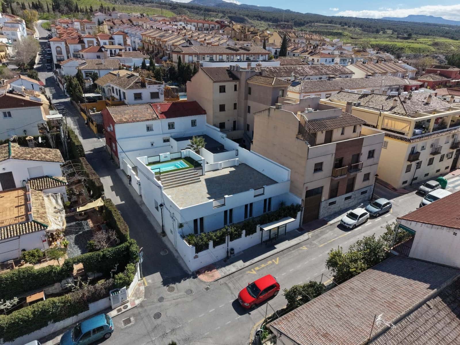 3 bedroom Villa for sale in Cajar with pool garage - € 399,000 (Ref: 9723794)