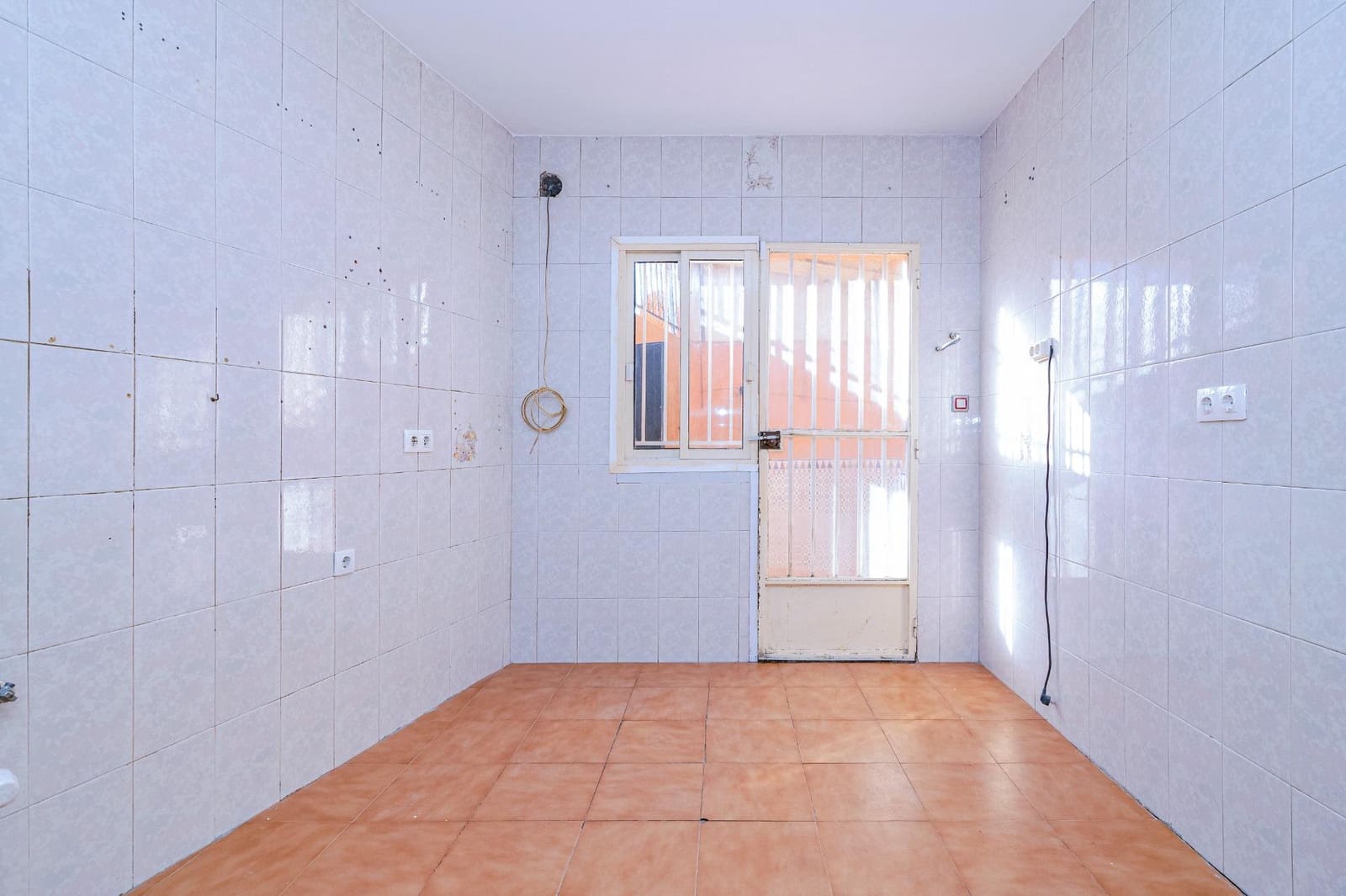 4 bedroom Townhouse for sale in Alhendin - € 149,000 (Ref: 9723795)