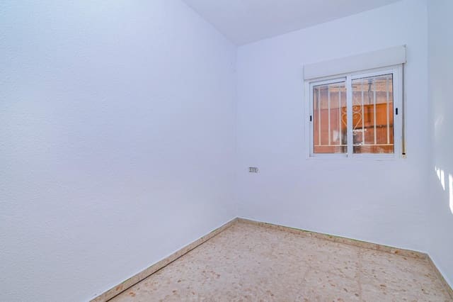 4 bedroom Townhouse for sale in Alhendín - € 149,000 (Ref: 9723795)