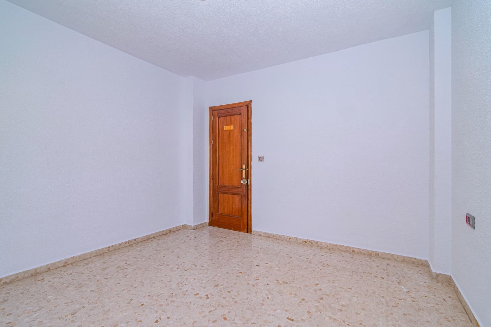 4 bedroom Townhouse for sale in Alhendin - € 149,000 (Ref: 9723795)