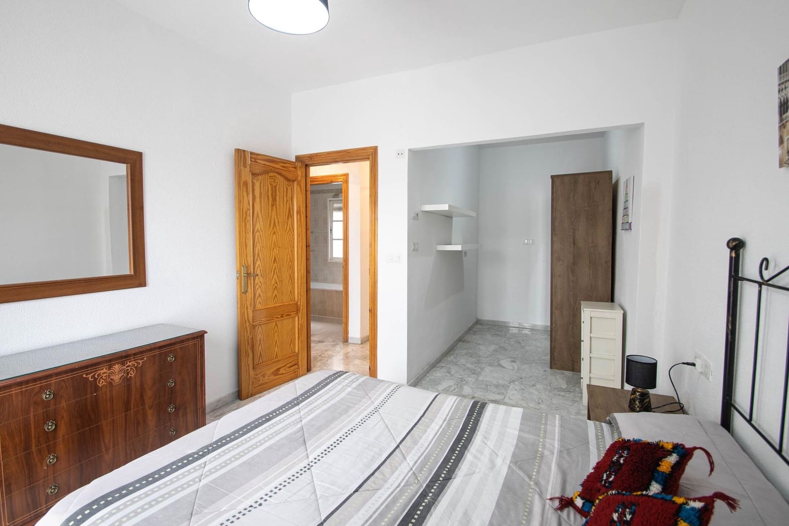 4 Zimmer Reihenhaus zu verkaufen in La Zubia - 177.999 € (Ref: 9723797)