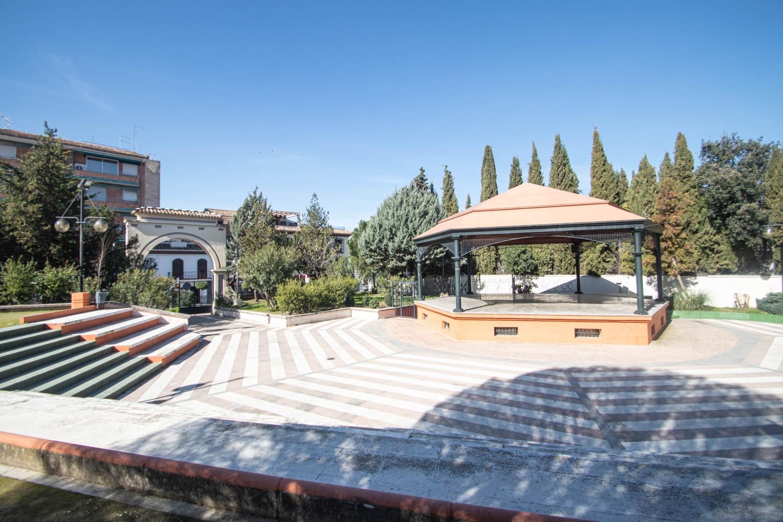 4 Zimmer Reihenhaus zu verkaufen in La Zubia - 177.999 € (Ref: 9723797)