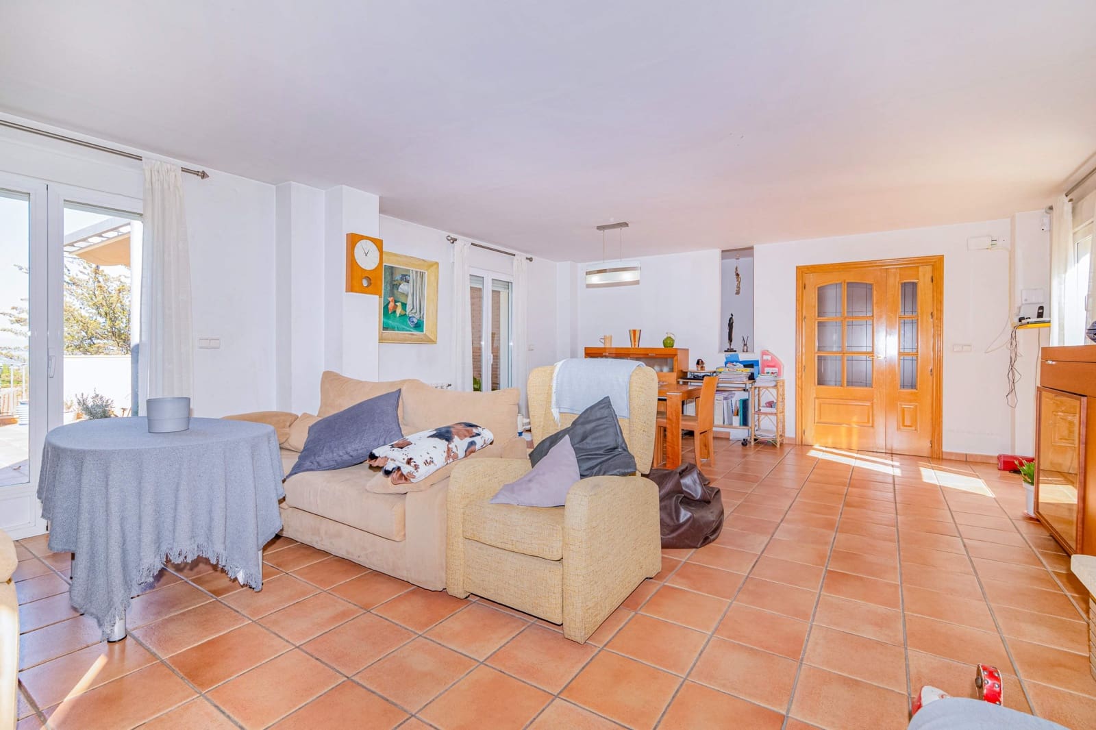 7 bedroom Villa for sale in La Zubia - € 450,000 (Ref: 9723799)