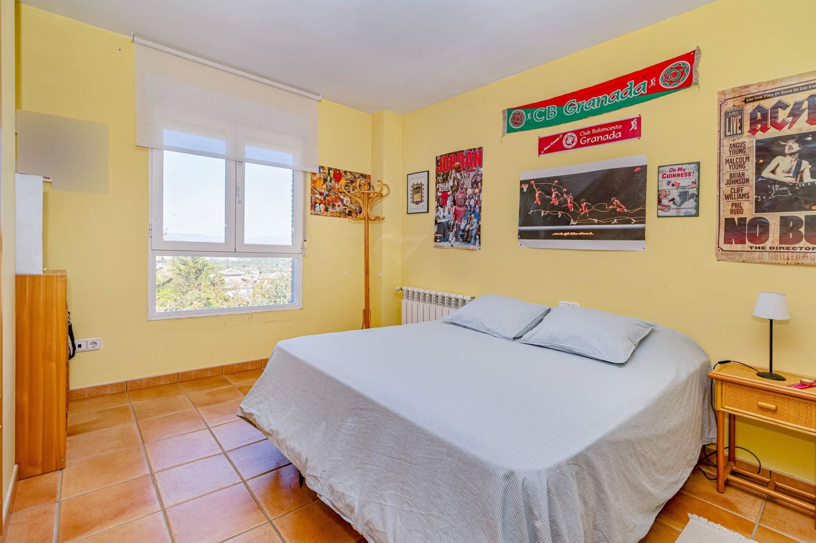 7 bedroom Villa for sale in La Zubia - € 450,000 (Ref: 9723799)