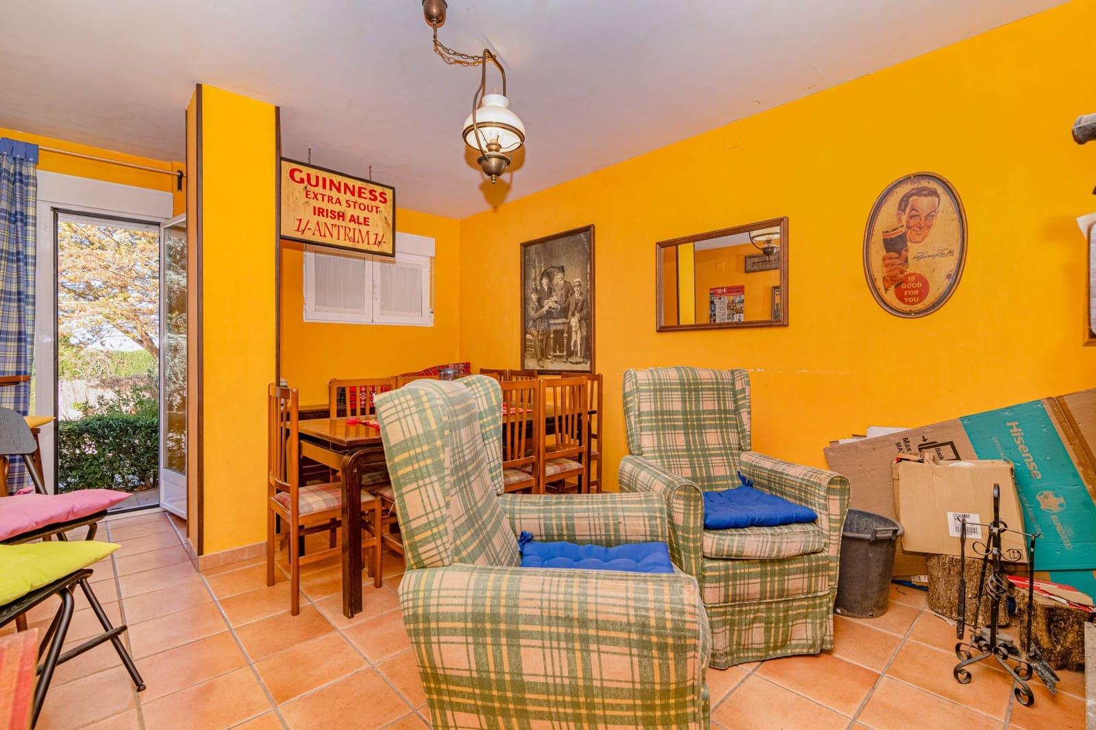 7 bedroom Villa for sale in La Zubia - € 450,000 (Ref: 9723799)
