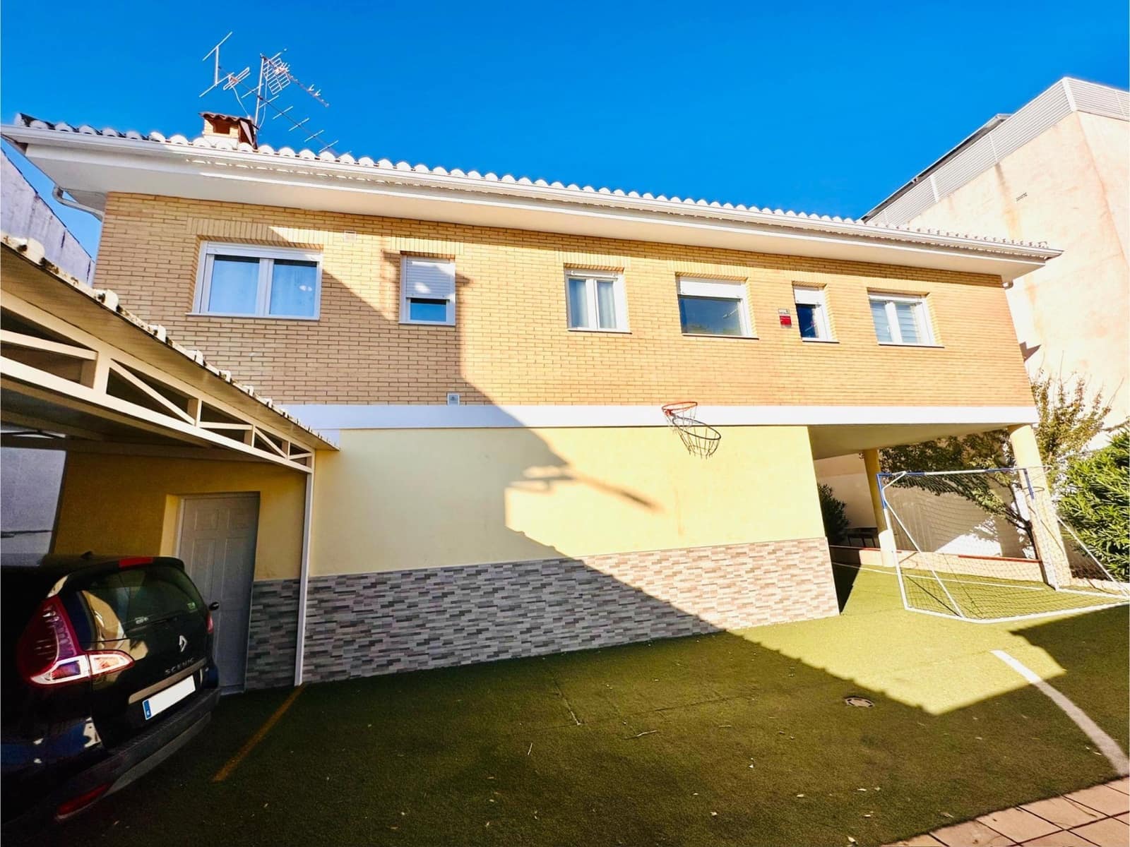 4 sypialnia Willa na sprzedaż w Santa Fe z basenem - 379 900 € (Ref: 9723800)