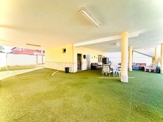 4 soveværelse Villa til salg i Santa Fe med swimmingpool - € 379.900 (Ref: 9723800)