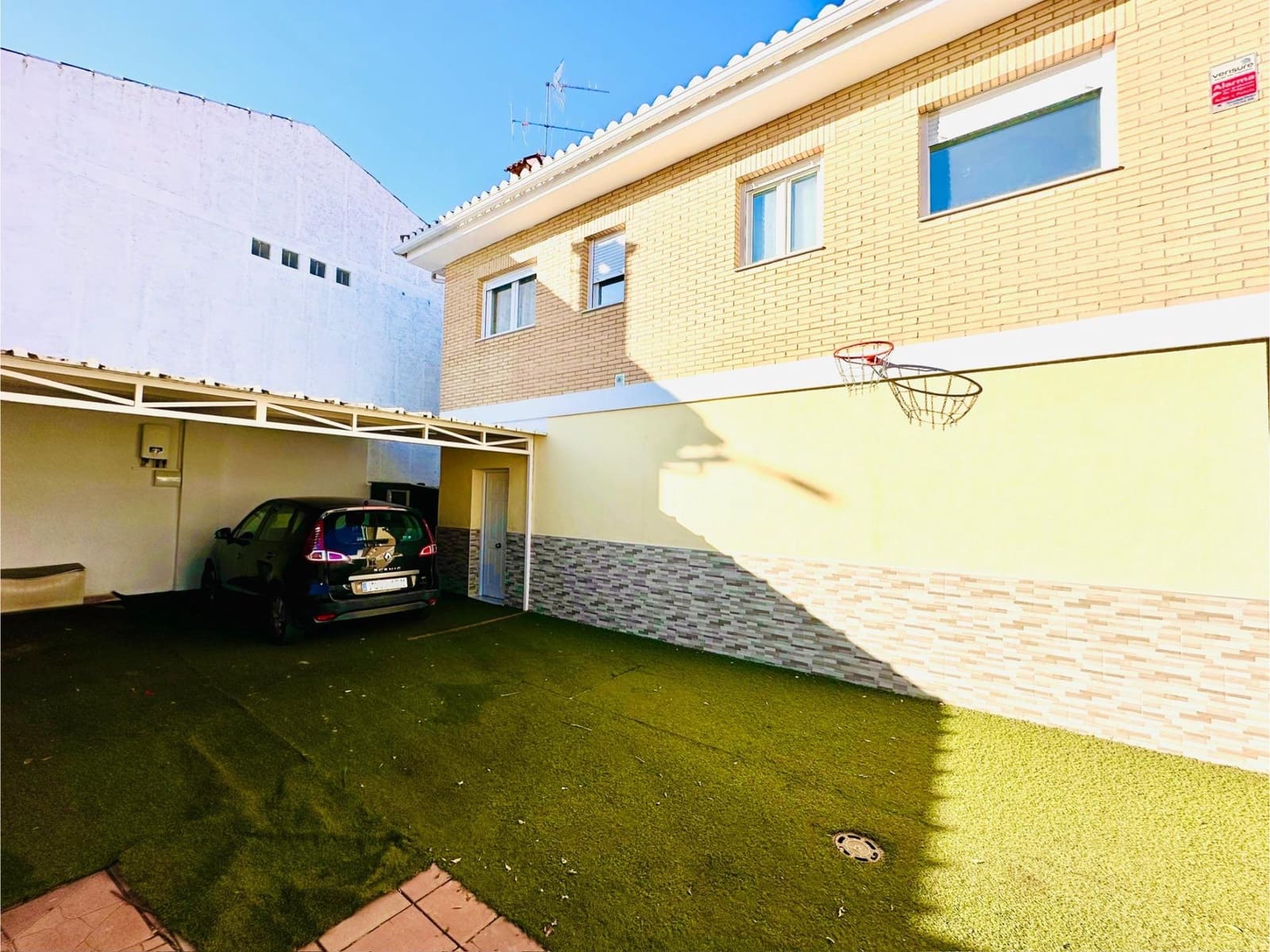 4 sypialnia Willa na sprzedaż w Santa Fe z basenem - 349 900 € (Ref: 9723800)