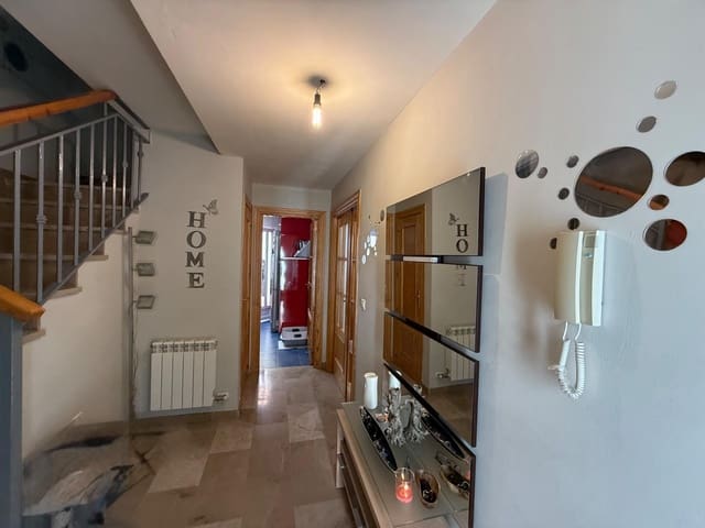 3 Zimmer Reihenhaus zu verkaufen in Gójar mit Garage - 229.900 € (Ref: 9723803)