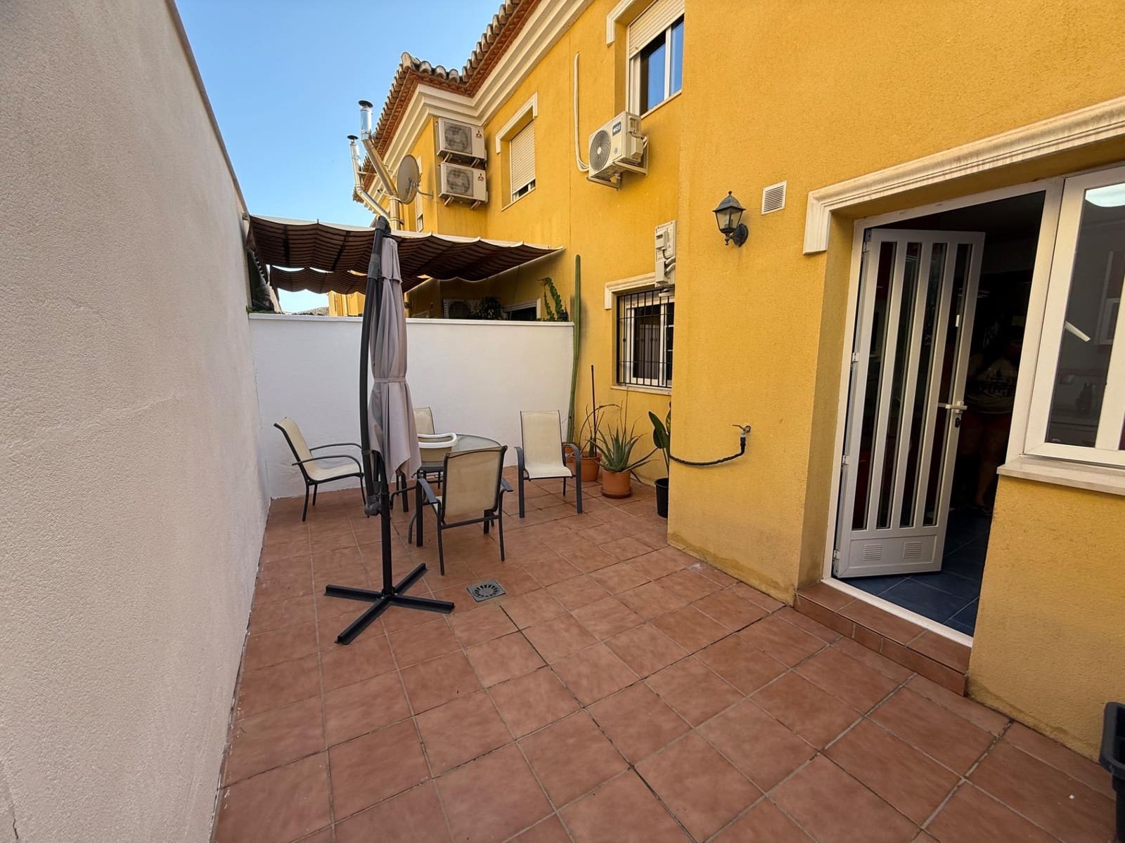 3 bedroom Terraced Villa for sale in Gojar with garage - € 229,900 (Ref: 9723803)
