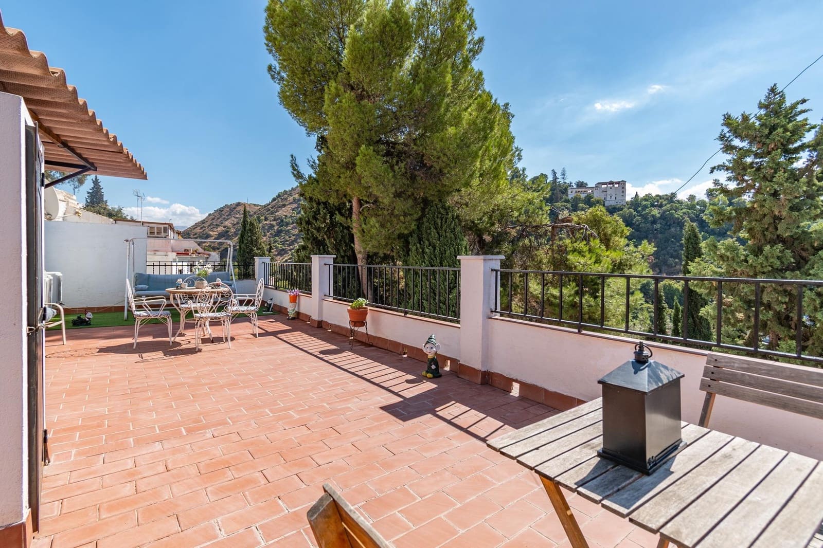 3 slaapkamer Huis te koop in Granada stad - € 440.000 (Ref: 9723807)