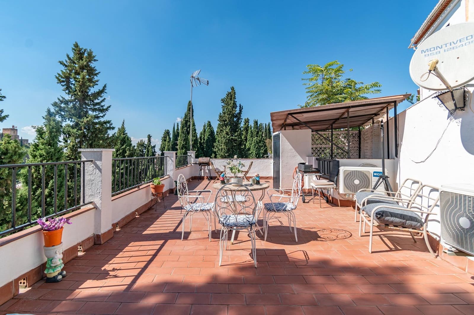 3 slaapkamer Huis te koop in Granada stad - € 440.000 (Ref: 9723807)