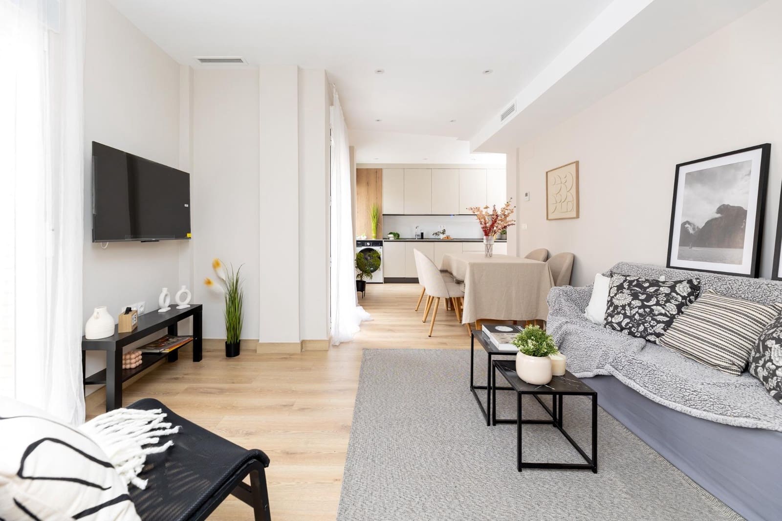 3 bedroom Flat for sale in Granada city - € 349,900 (Ref: 9723809)