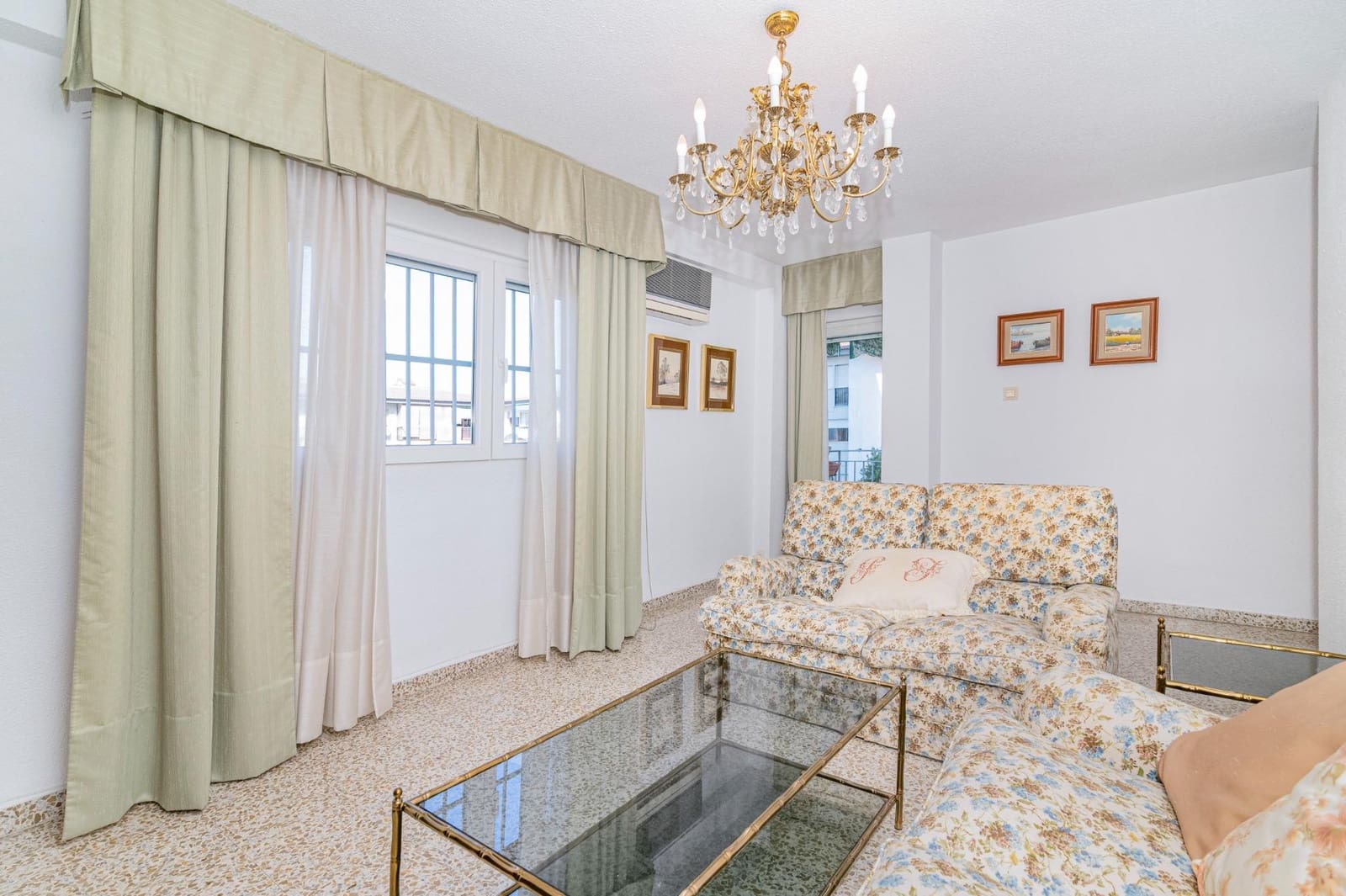 3 bedroom Flat for sale in Granada city - € 163,000 (Ref: 9726708)
