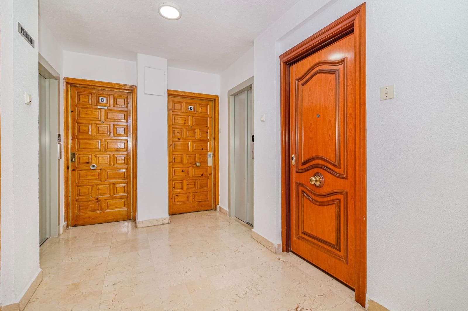 3 bedroom Flat for sale in Granada city - € 163,000 (Ref: 9726708)