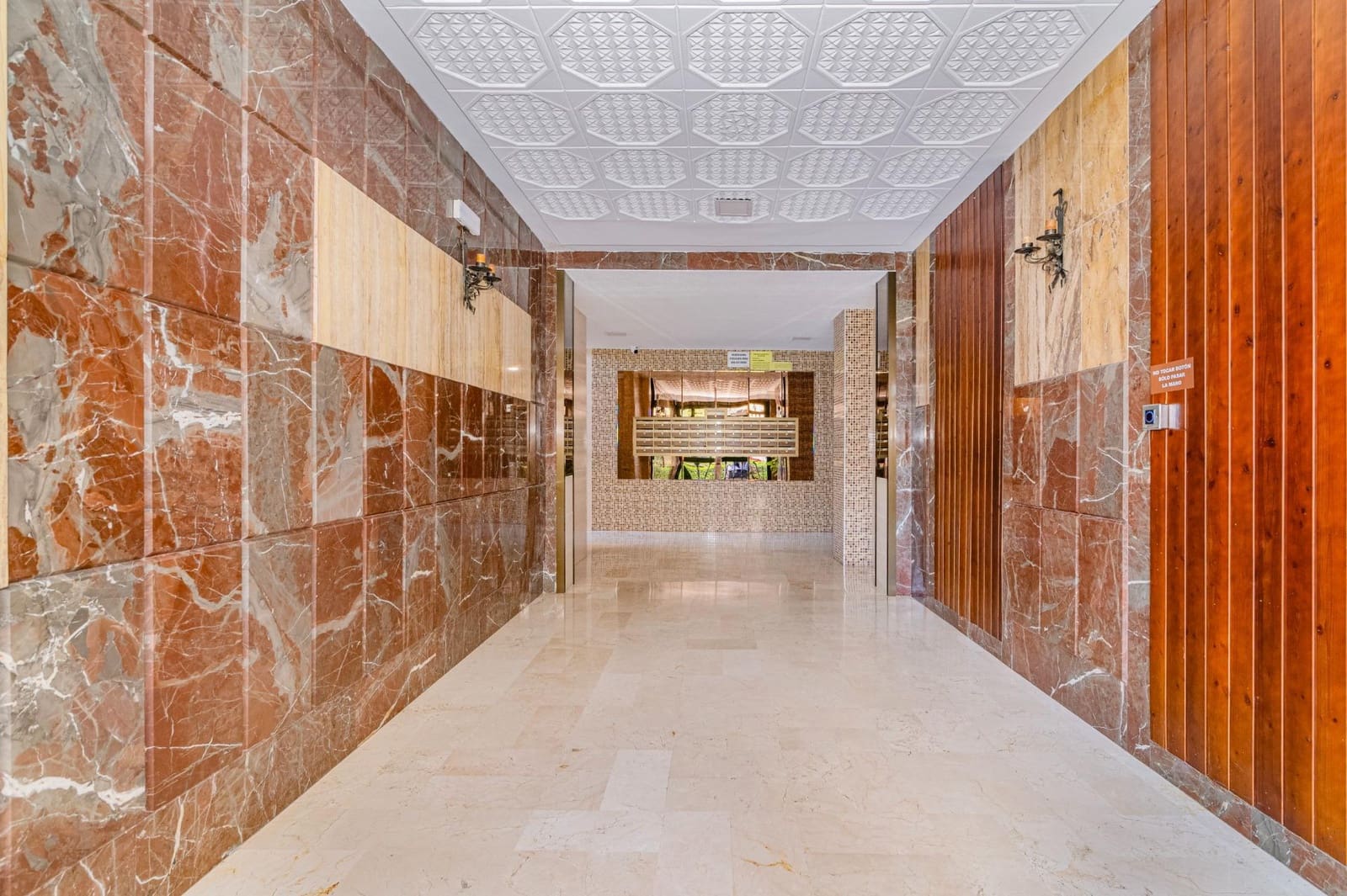 3 bedroom Flat for sale in Granada city - € 163,000 (Ref: 9726708)