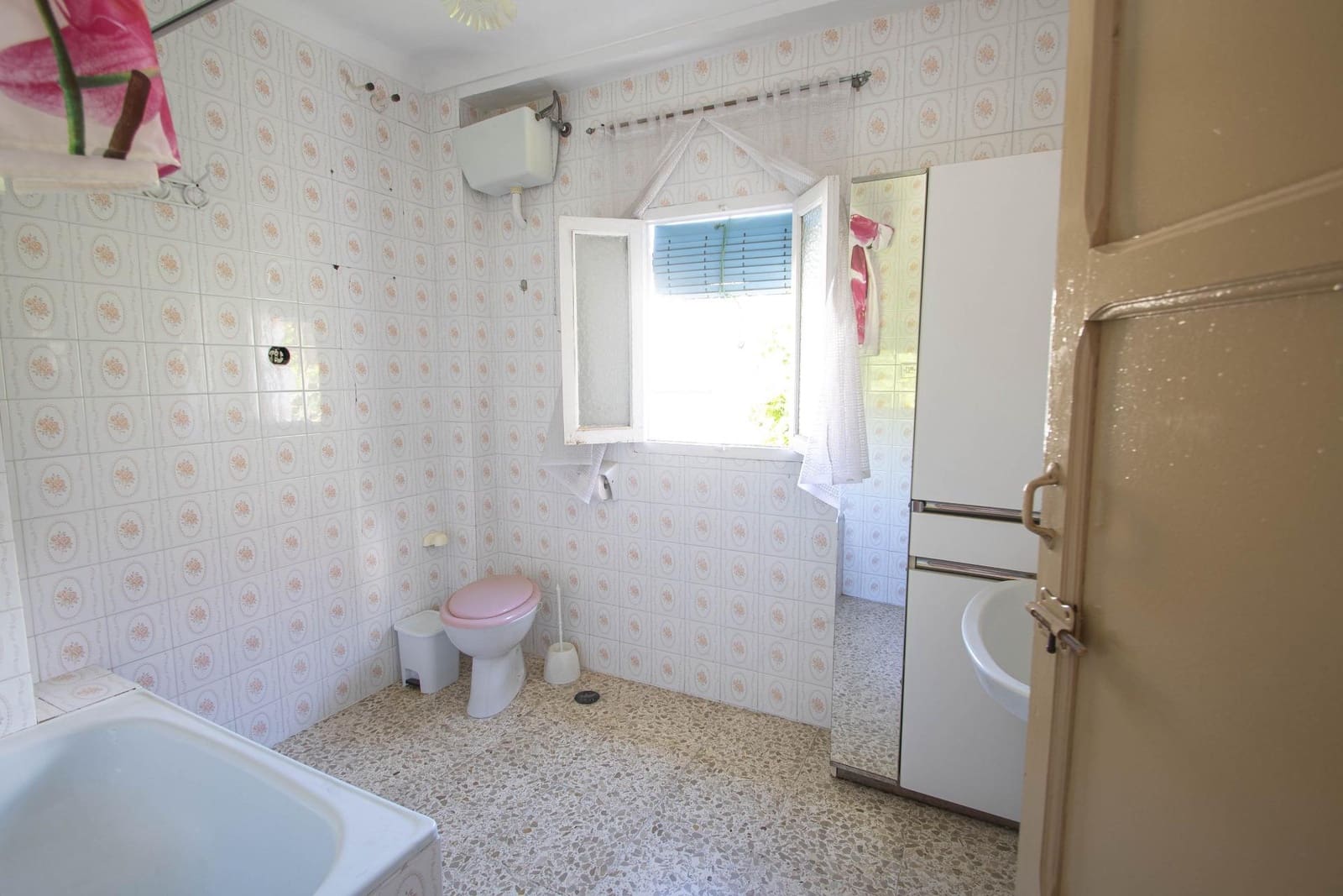 6 soveværelse Rækkehus til salg i Illora - € 89.000 (Ref: 9726709)