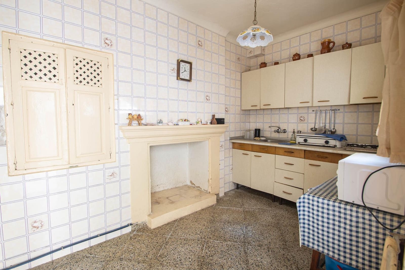 6 soveværelse Rækkehus til salg i Illora - € 89.000 (Ref: 9726709)