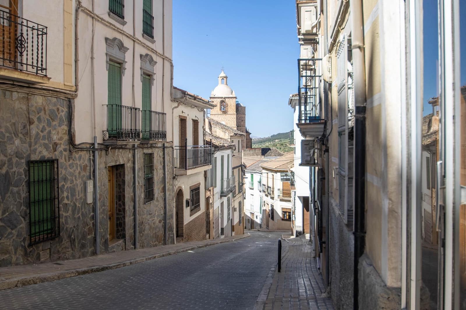6 bedroom Terraced Villa for sale in Illora - € 89,000 (Ref: 9726709)