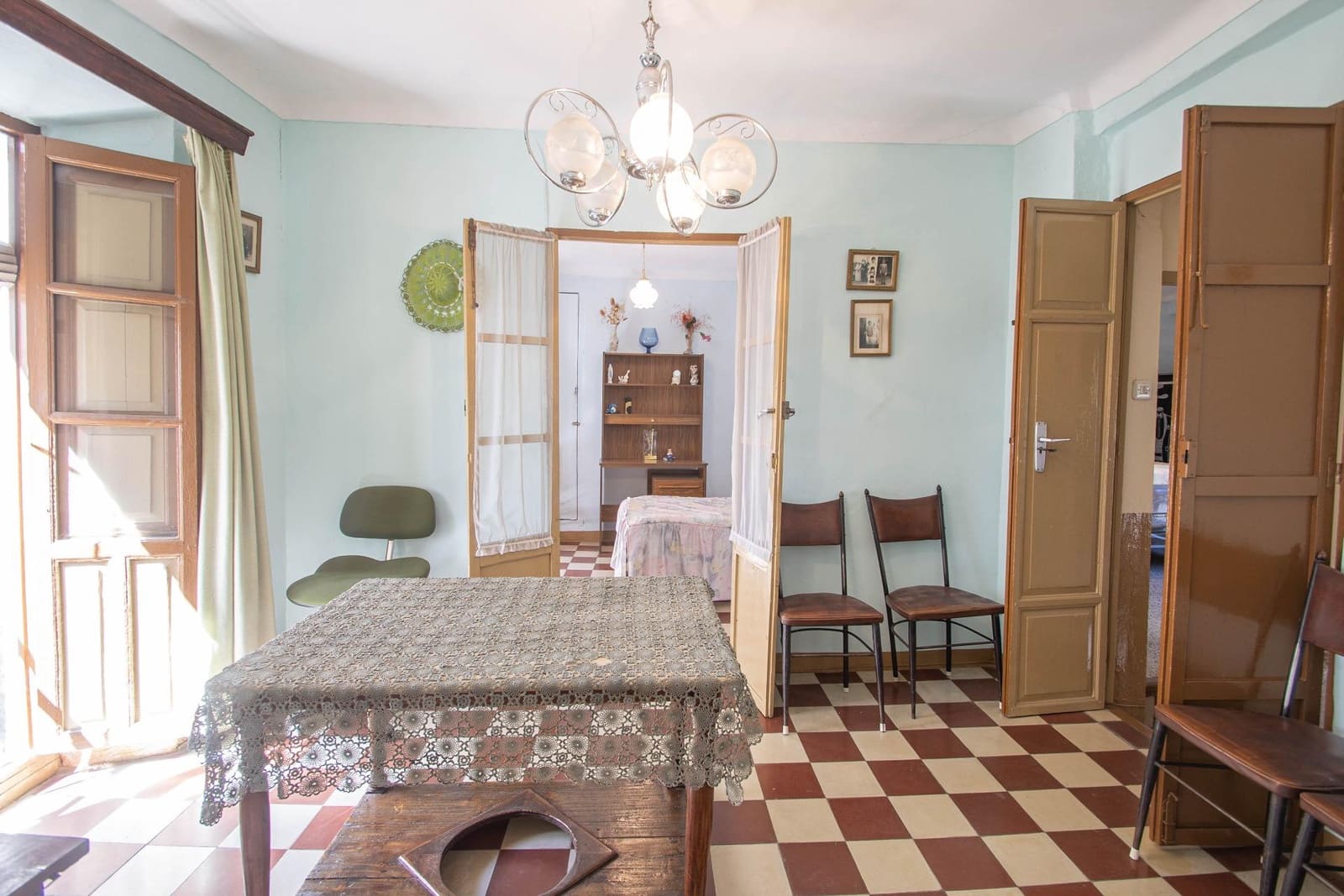 6 bedroom Terraced Villa for sale in Illora - € 89,000 (Ref: 9726709)