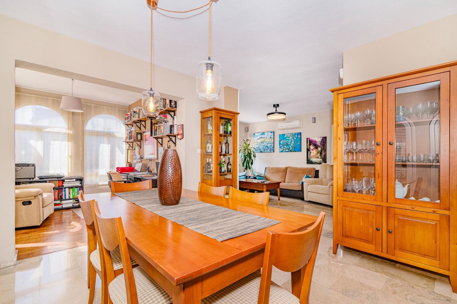 4 bedroom Villa for sale in Albolote with pool garage - € 339,000 (Ref: 9726710)