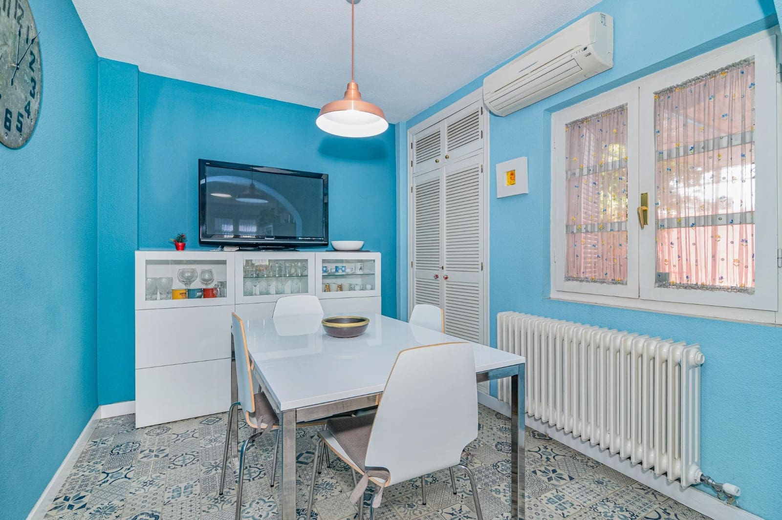 4 bedroom Villa for sale in Albolote with pool garage - € 339,000 (Ref: 9726710)