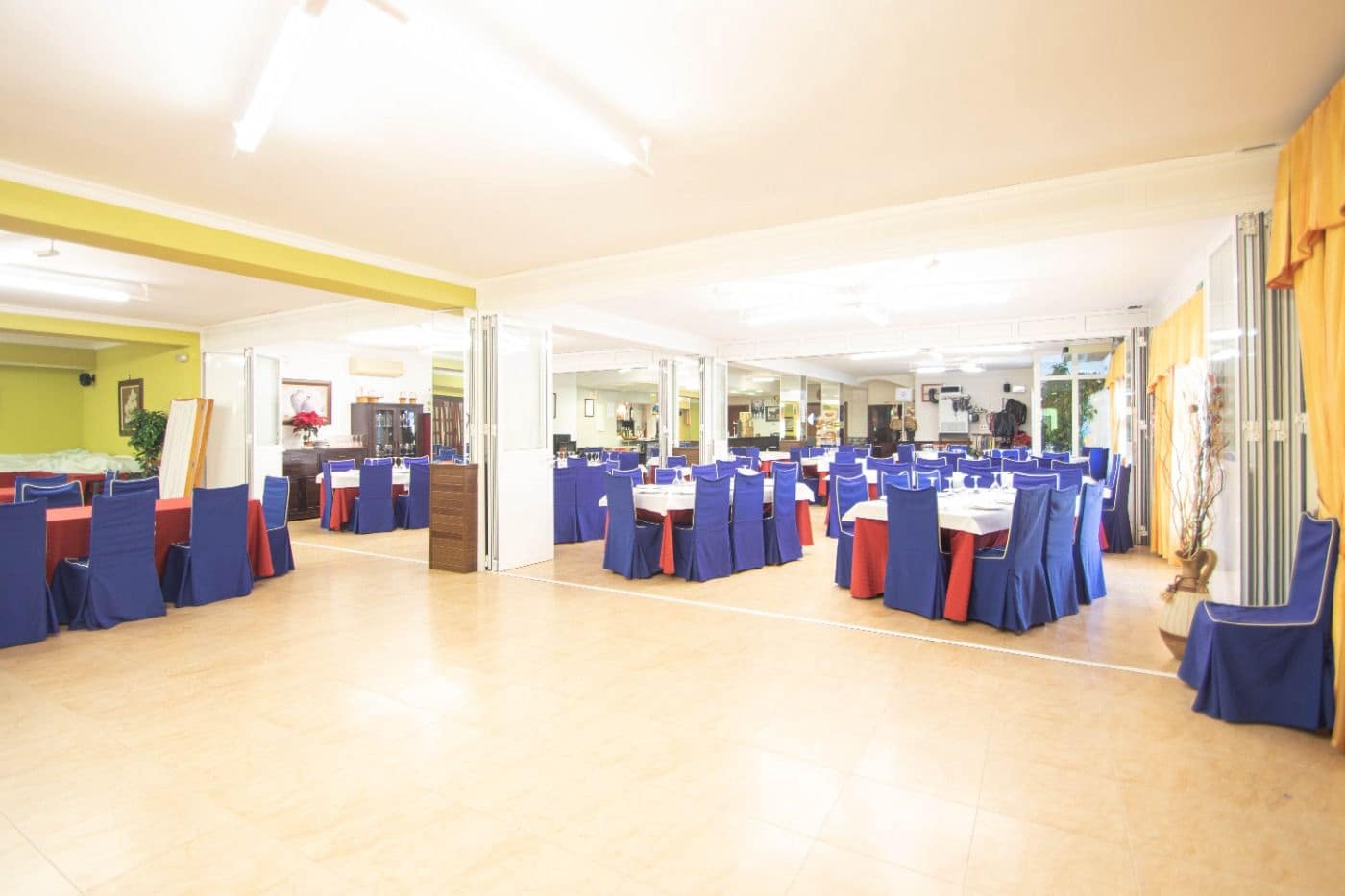 Commercial for sale in Cullar with garage - € 295,000 (Ref: 9735654)