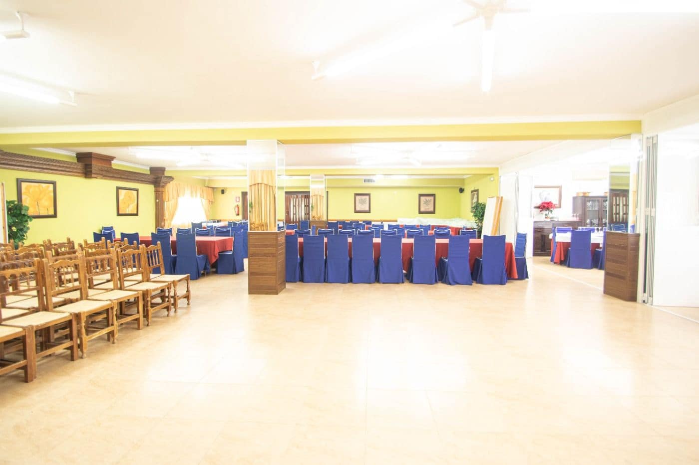 Commercial for sale in Cullar with garage - € 295,000 (Ref: 9735654)