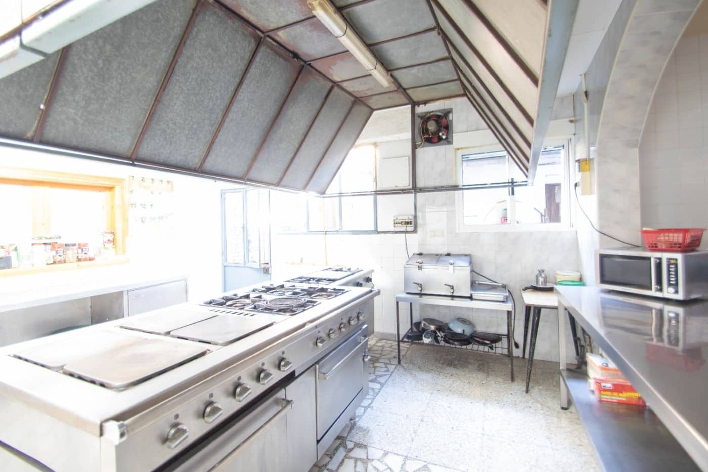 Commercial for sale in Cullar with garage - € 295,000 (Ref: 9735654)