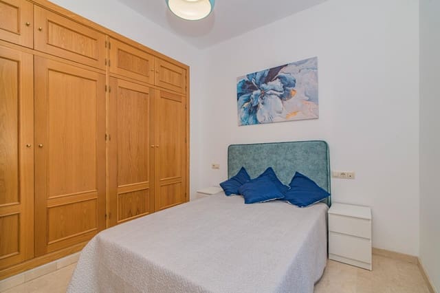 1 soverom Leilighet til salgs i Centro - Sagrario, Granada by - € 230 000 (Ref: 9748085)