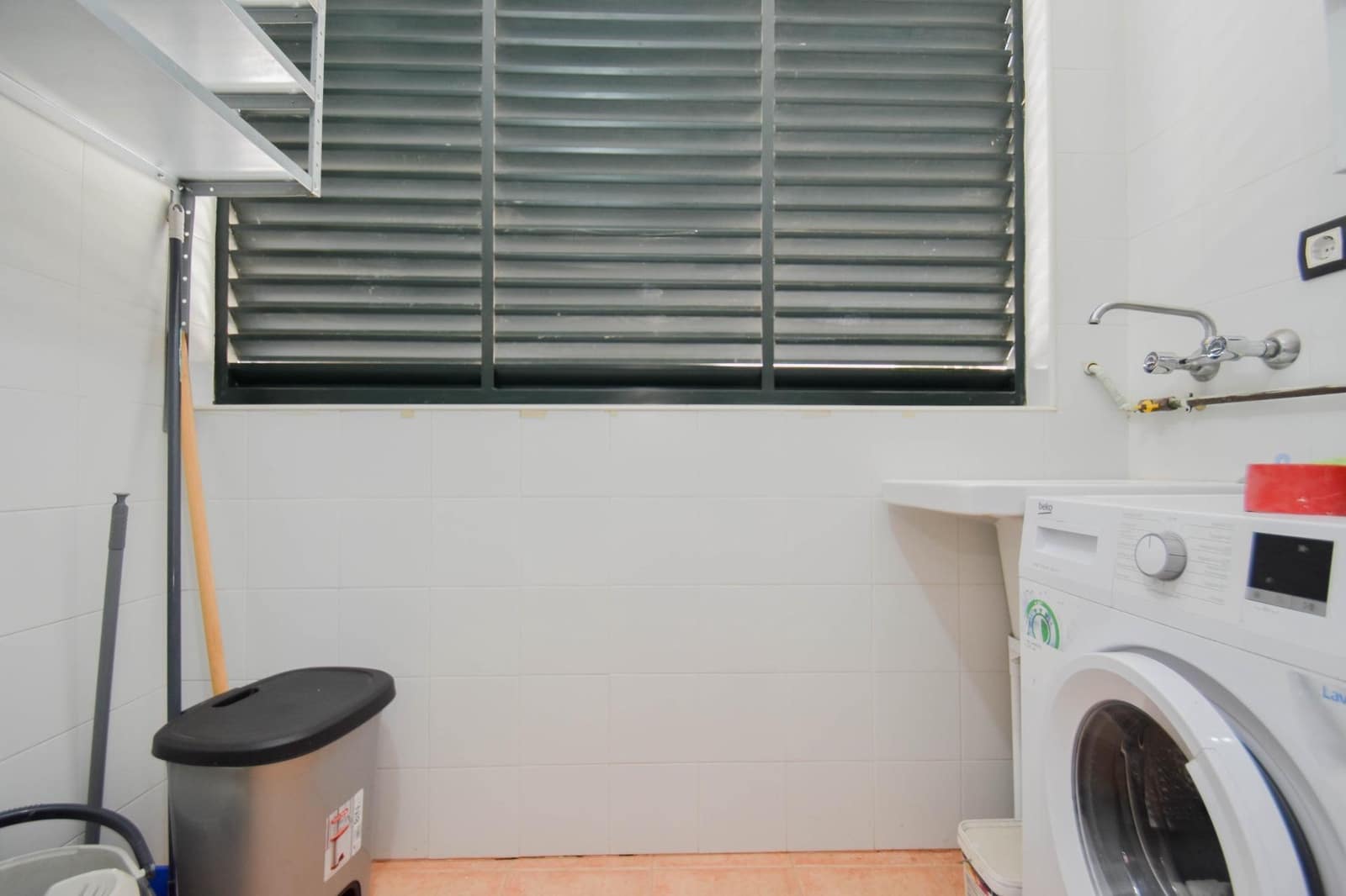 2 soverom Leilighet til salgs i Atarfe med garasje - € 159 000 (Ref: 9748086)