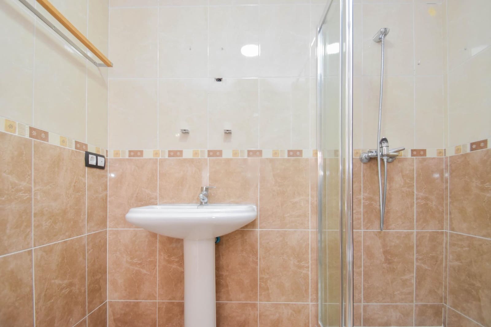 2 soverom Leilighet til salgs i Atarfe med garasje - € 159 000 (Ref: 9748086)