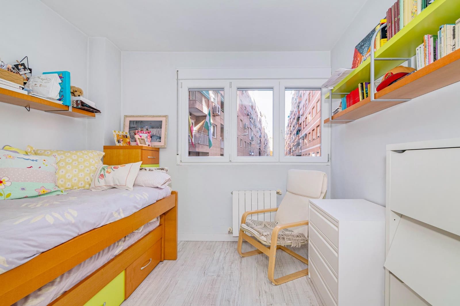 3 soveværelse Lejlighed til salg i Granada by - € 329.000 (Ref: 9755784)