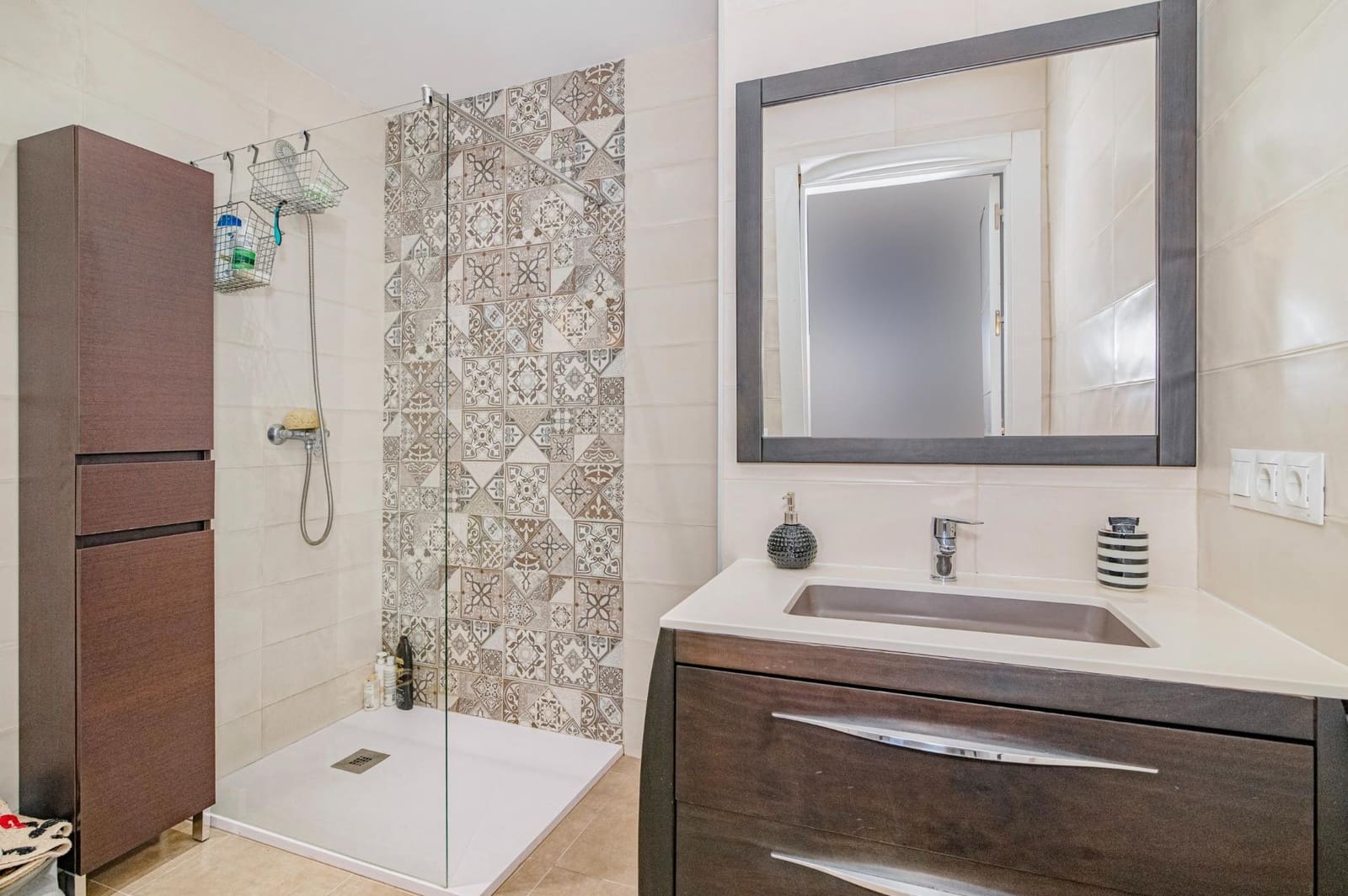 3 soveværelse Lejlighed til salg i Granada by - € 329.000 (Ref: 9755784)