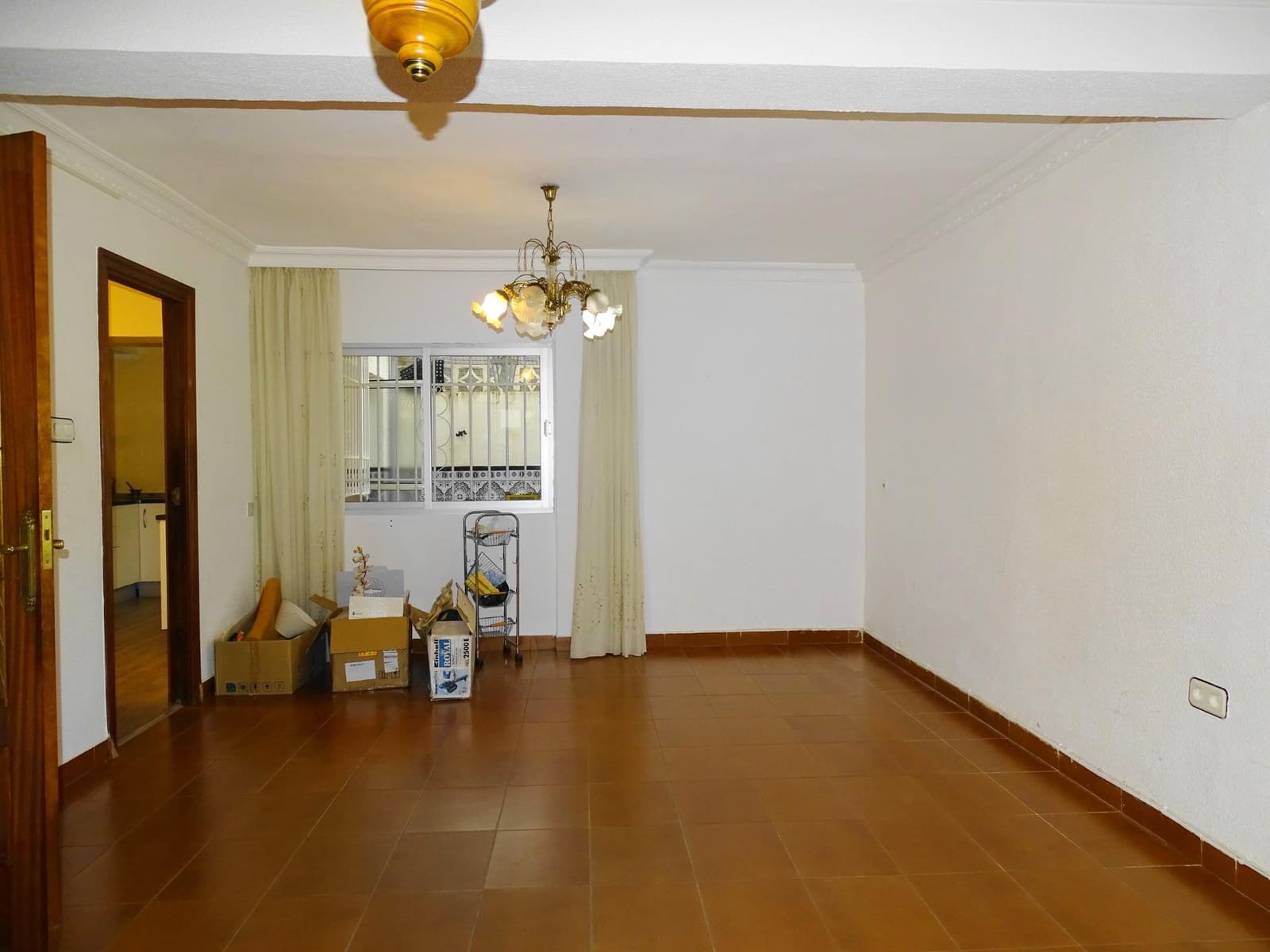 4 sovrum Radhus till salu i Granada stad - 350 000 € (Ref: 9755785)