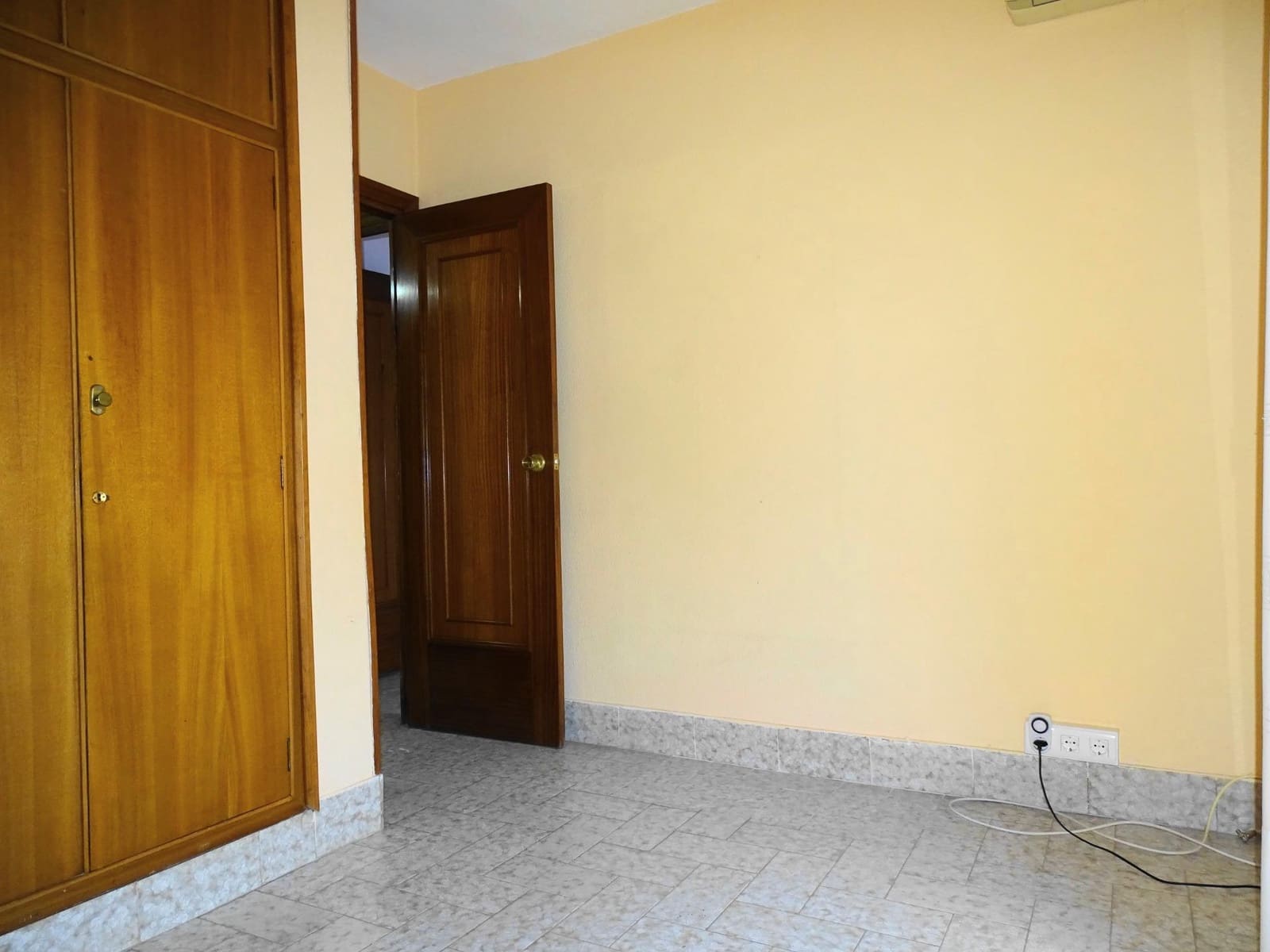 4 sovrum Radhus till salu i Granada stad - 350 000 € (Ref: 9755785)