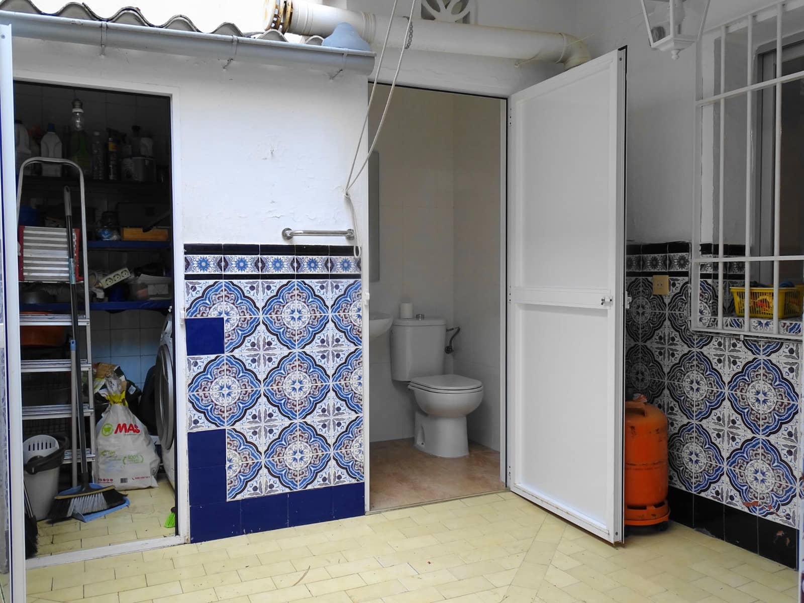 4 sovrum Radhus till salu i Granada stad - 350 000 € (Ref: 9755785)