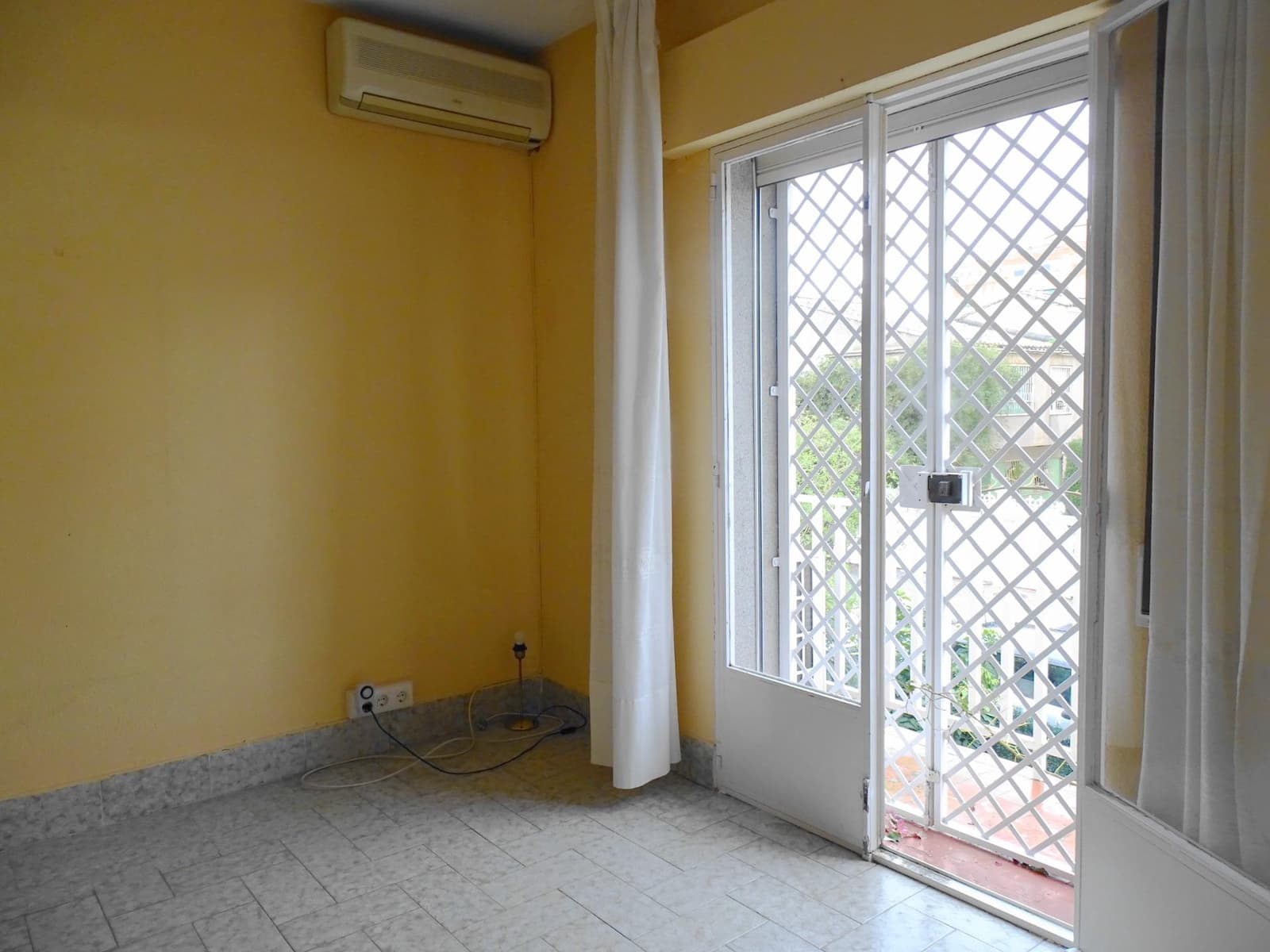 4 sovrum Radhus till salu i Granada stad - 350 000 € (Ref: 9755785)