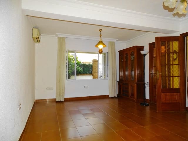 4 soveværelse Rækkehus til salg i Zaidin, Granada by - € 350.000 (Ref: 9755785)