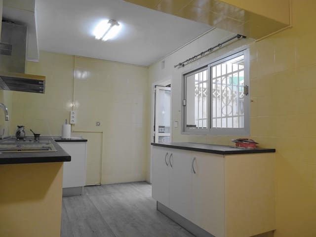 4 soveværelse Rækkehus til salg i Zaidin, Granada by - € 350.000 (Ref: 9755785)