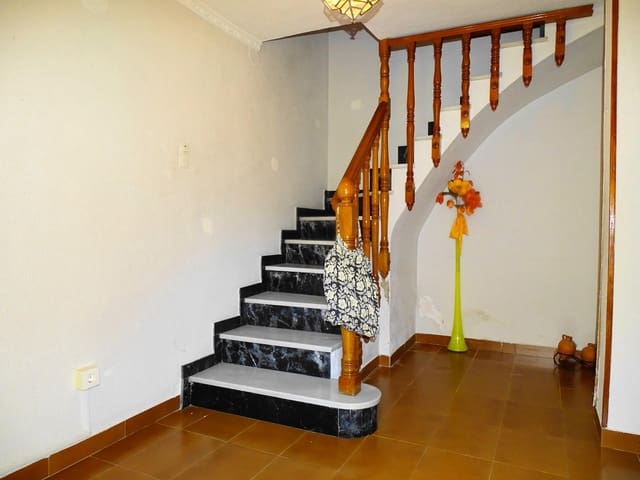 4 soveværelse Rækkehus til salg i Zaidin, Granada by - € 350.000 (Ref: 9755785)