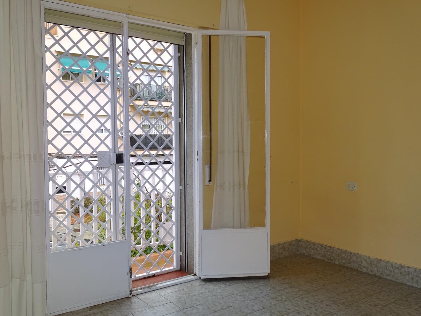 4 soverom Rekkehus til salgs i Granada by - € 350 000 (Ref: 9755785)
