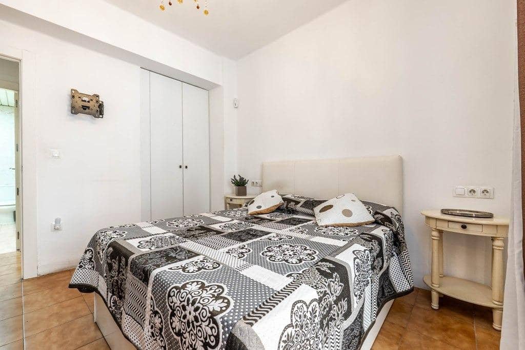 4 soverom Leilighet til salgs i Granada by - € 255 000 (Ref: 9759045)